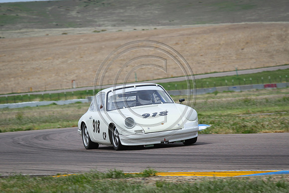 Philip_2014_0518-3826