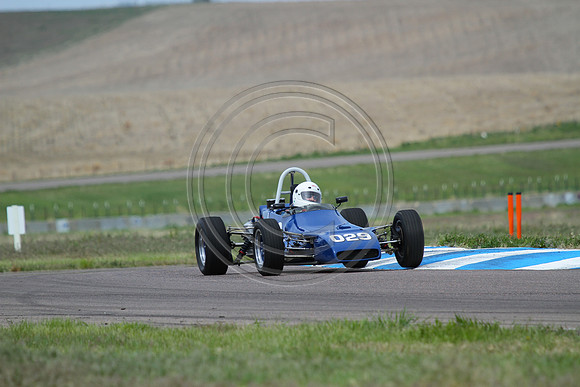 Philip_2014_0518-3434