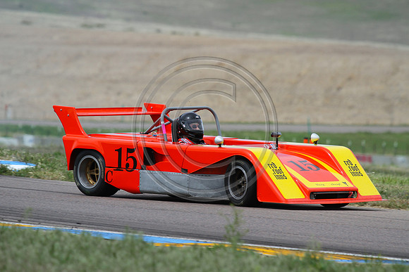 Philip_2014_0518-3535