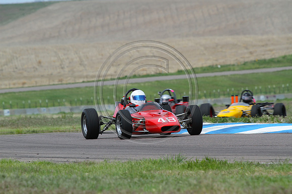 Philip_2014_0518-3437