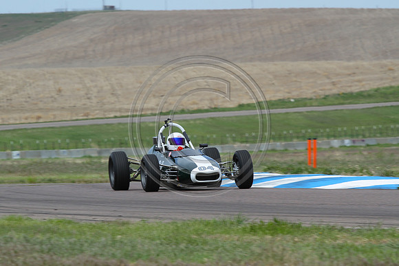 Philip_2014_0518-3450