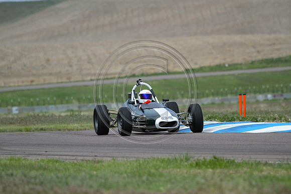 Philip_2014_0518-3423