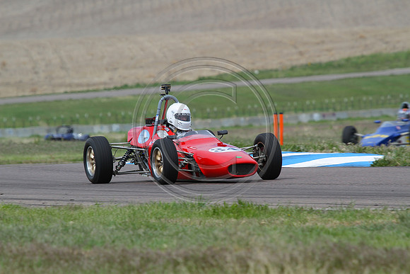 Philip_2014_0518-3440
